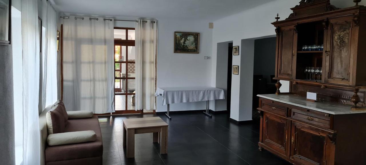 Casa Marza * Ghioroc